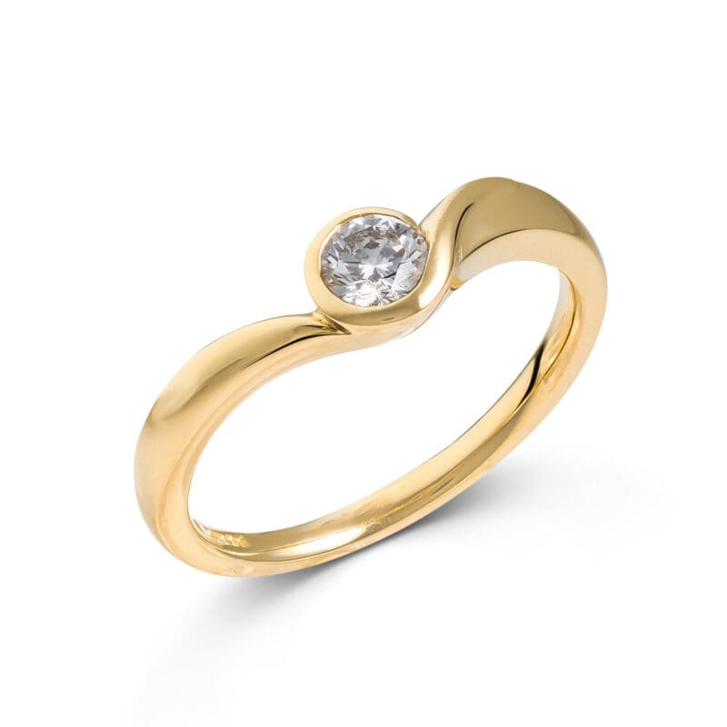 Pre-Owned 18ct Gold Diamond Ring